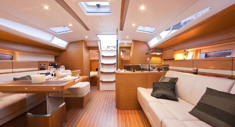 Jeanneau 53