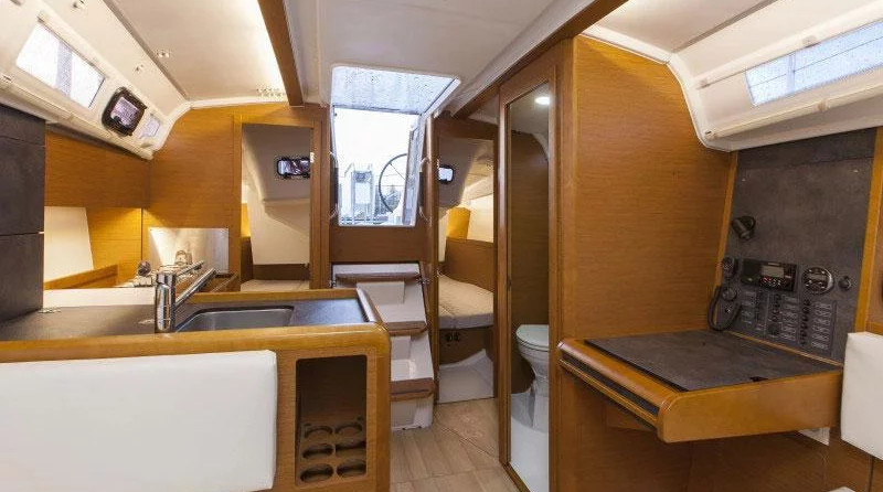 Jeanneau Sun Odyssey 349