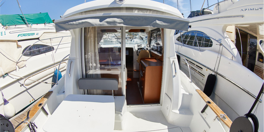 Beneteau Antares 8