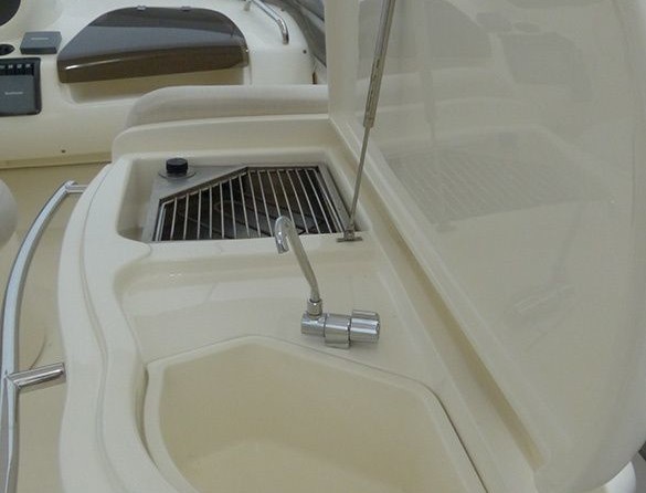 Azimut 58