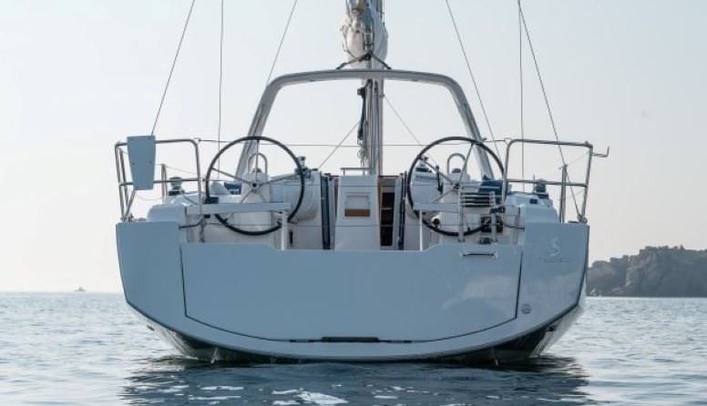 Beneteau Oceanis 38