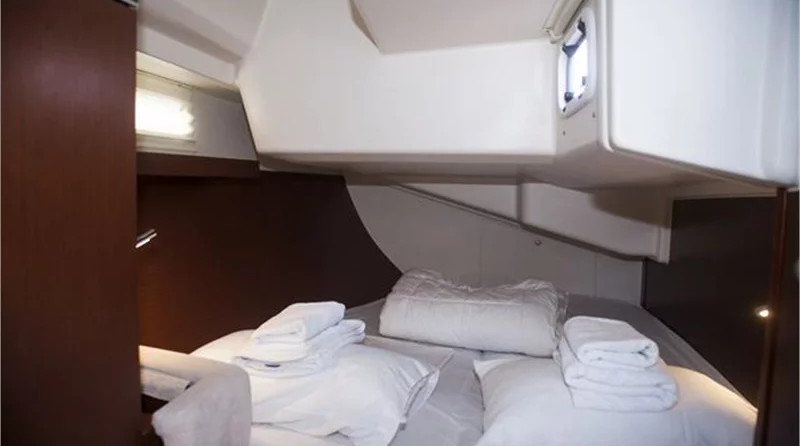 Hanse 415