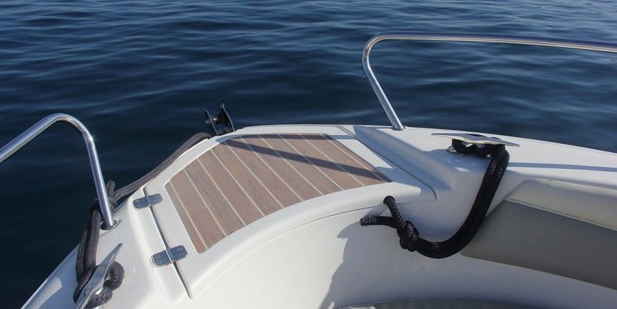 Quicksilver 600 Commander