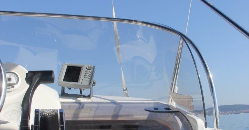 Quicksilver 600 Commander