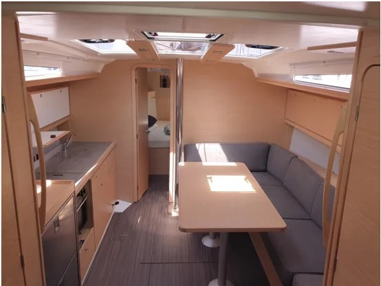 Dufour 390 Grand Large