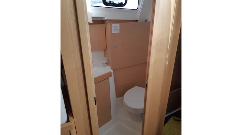 Beneteau Oceanis 35.1