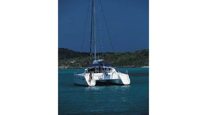 Fountaine pajot belize 43