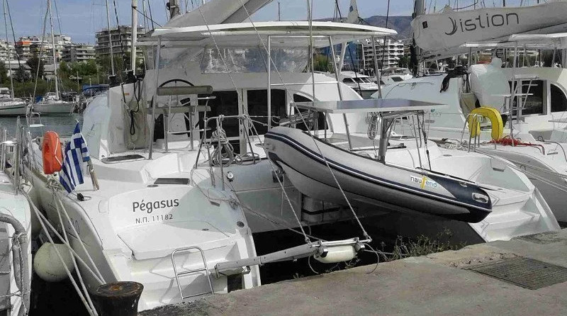 Lagoon 380 S2