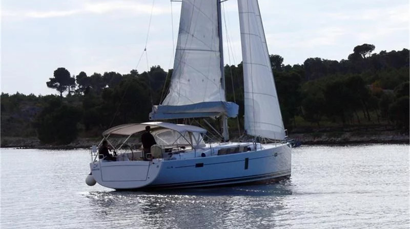 Hanse 445