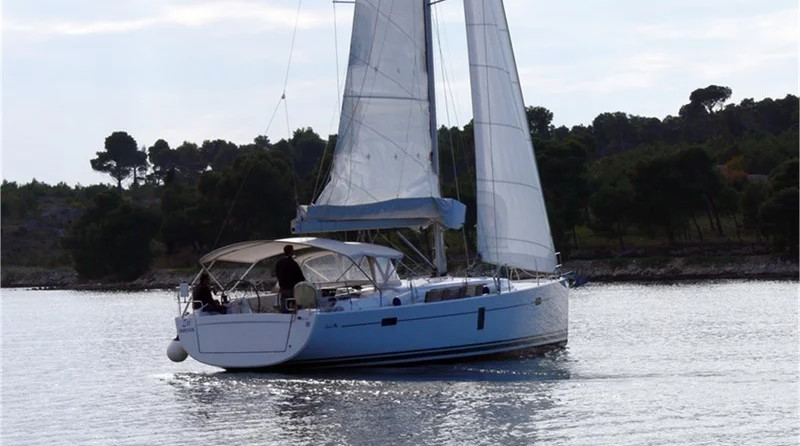 Hanse 445