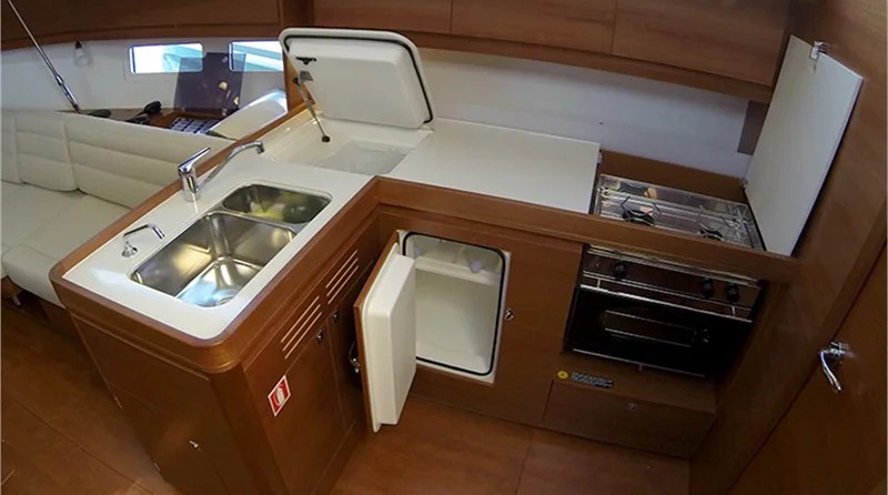 Dufour 412 Grand Large (3Cab)