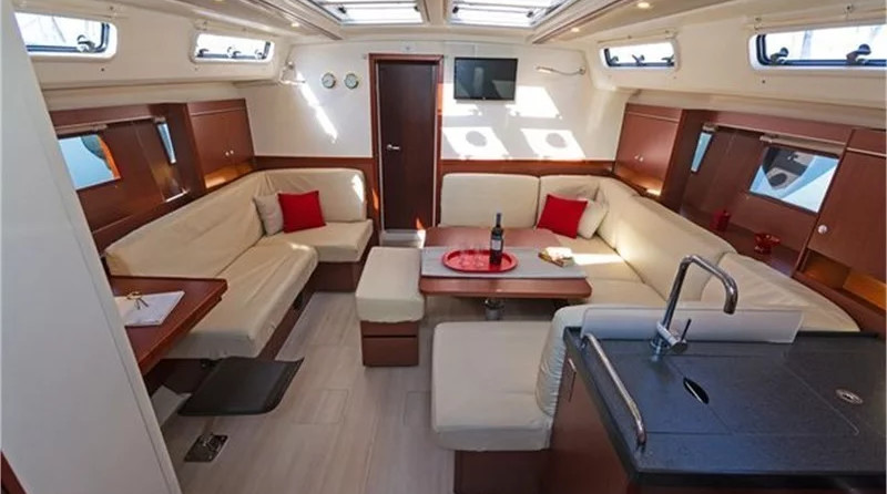 Hanse 455