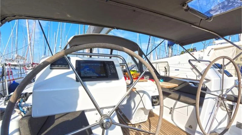 Hanse 455