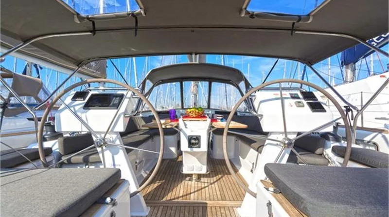 Hanse 455