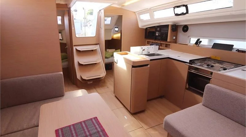 Jeanneau Sun Odyssey 410