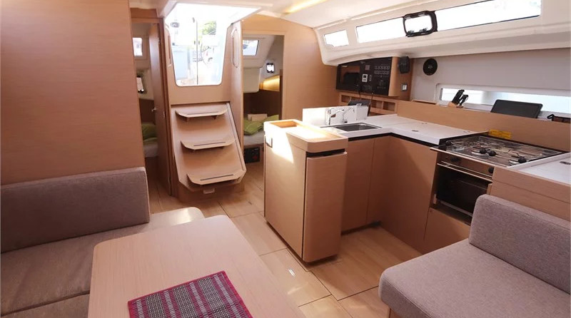 Jeanneau Sun Odyssey 410
