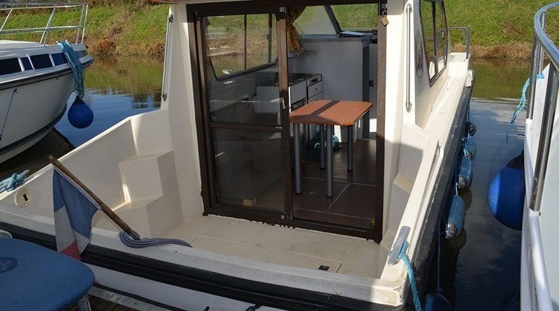 Riviera 750