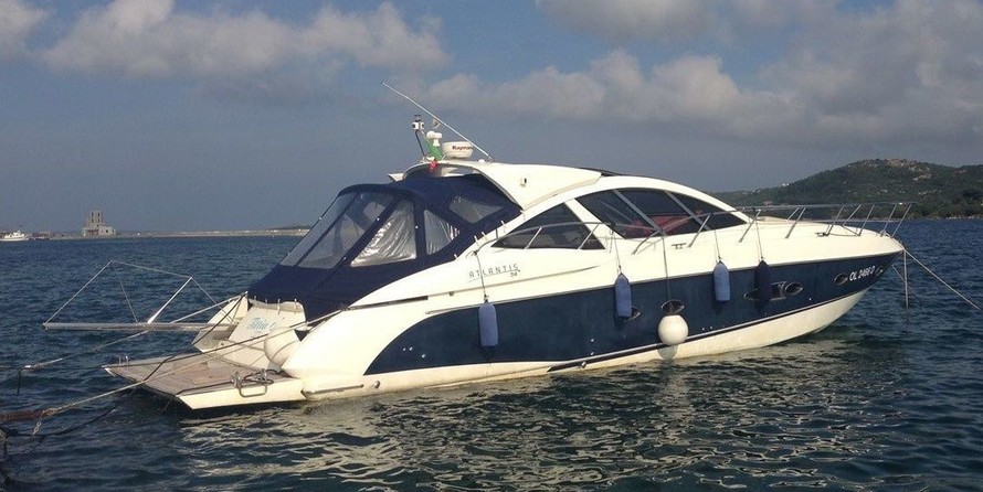 Atlantis 54