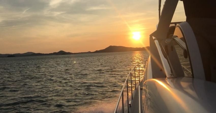 Azimut 55