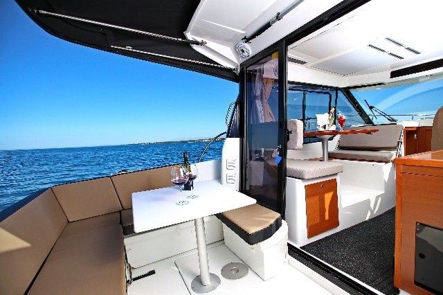 Jeanneau Merry Fisher 895