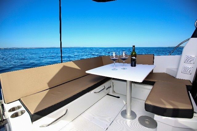 Jeanneau Merry Fisher 895