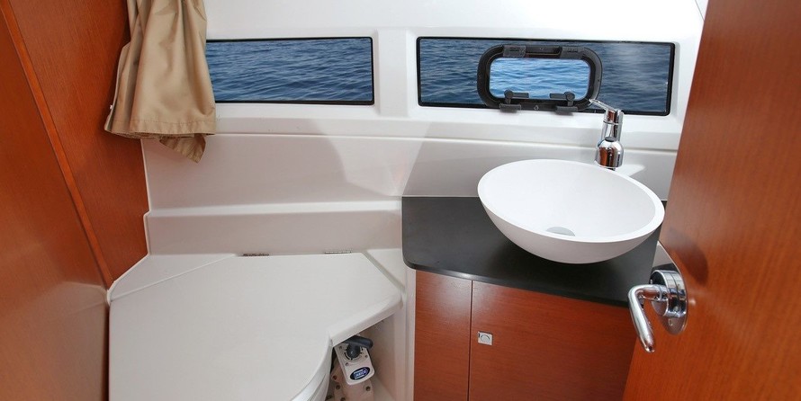 Jeanneau Merry Fisher 895