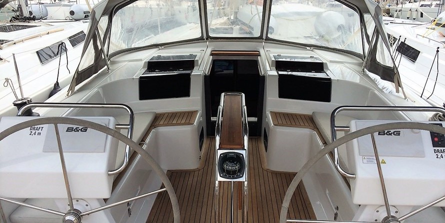 Hanse 455