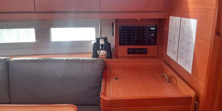 Dufour 390 GL