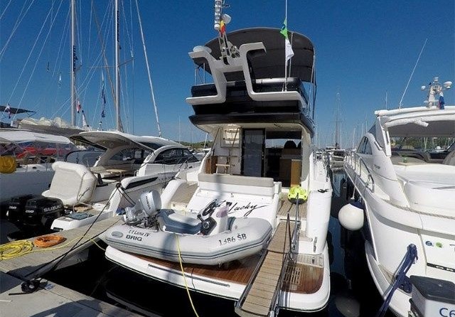 Fairline 50 Squadron