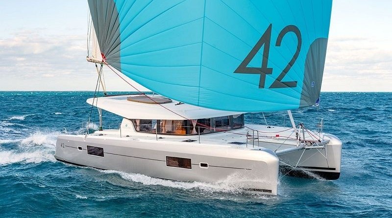 Lagoon 42