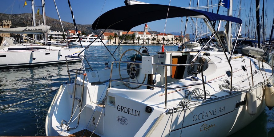 Beneteau Oceanis Clipper 331