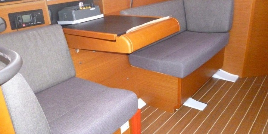 Jeanneau Sun Odyssey 439