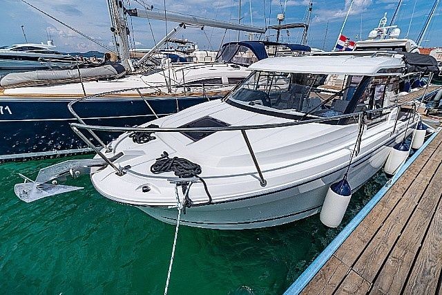 Jeanneau Merry Fisher 795