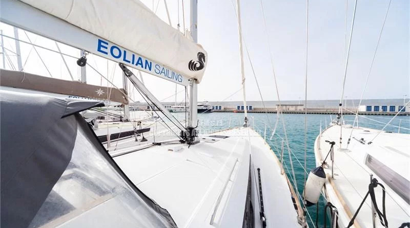 Beneteau Oceanis 38.1