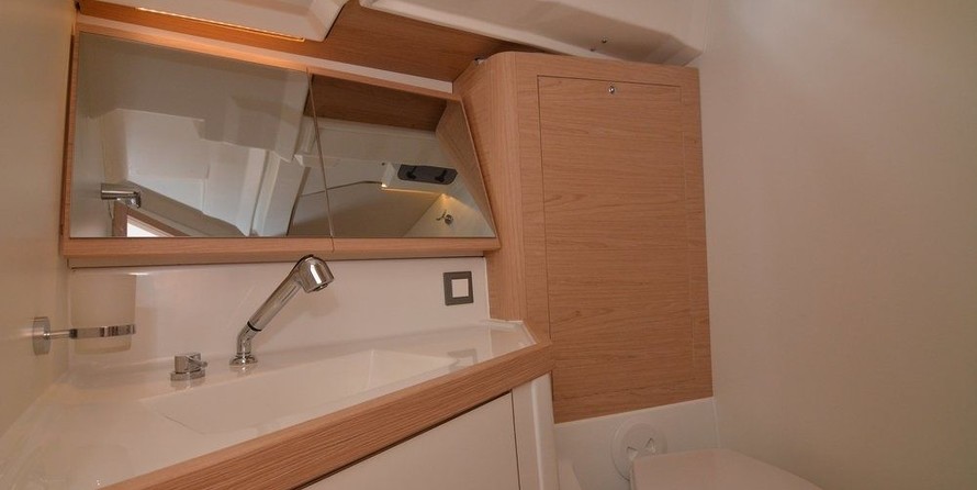 Beneteau Oceanis 46
