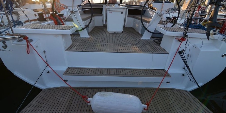Beneteau Oceanis 46