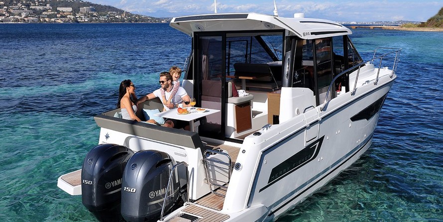 Jeanneau Merry Fisher 895