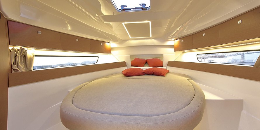 Jeanneau Merry Fisher 895