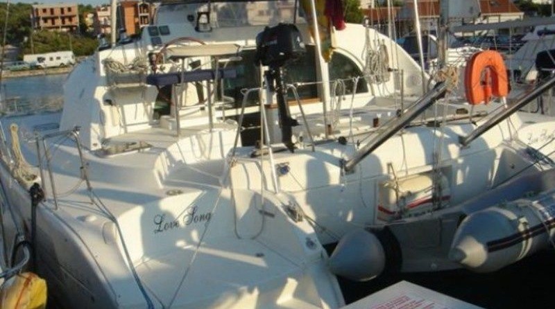 Lagoon 380 S2