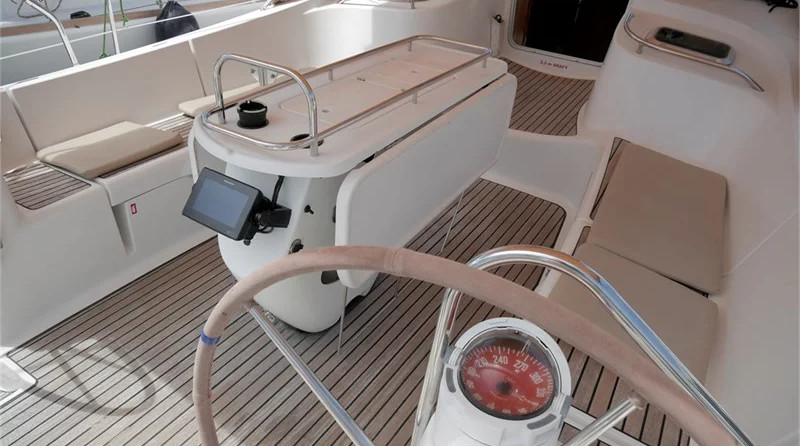 Jeanneau Sun Odyssey 49 DS