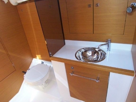 Jeanneau Sun Odyssey 389