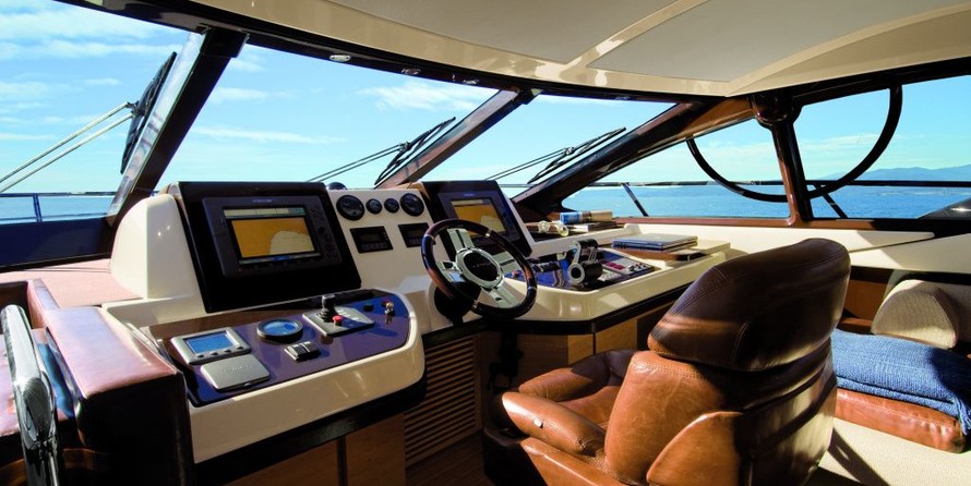 Azimut 58