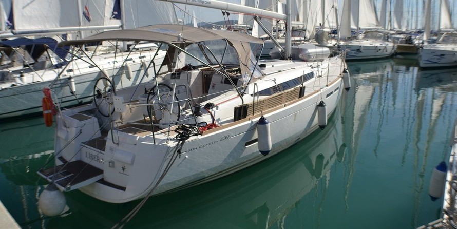 Jeanneau Sun Odyssey 439