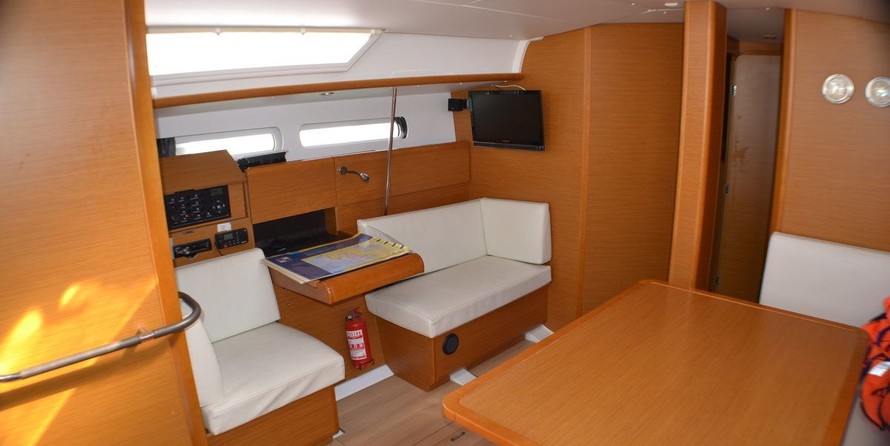 Jeanneau Sun Odyssey 439