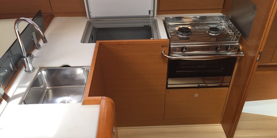 Jeanneau Sun Odyssey 439