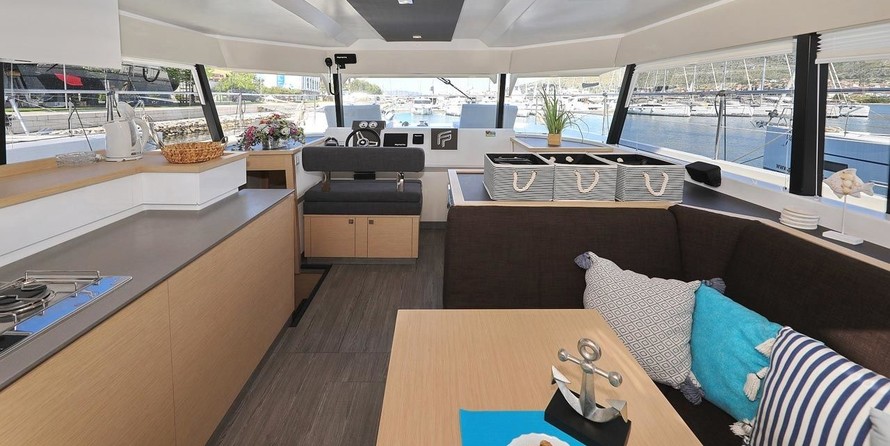 Fountaine Pajot MY 37