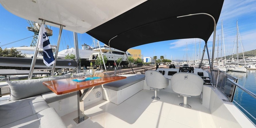 Fountaine Pajot MY 37