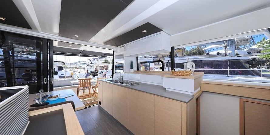 Fountaine Pajot MY 37