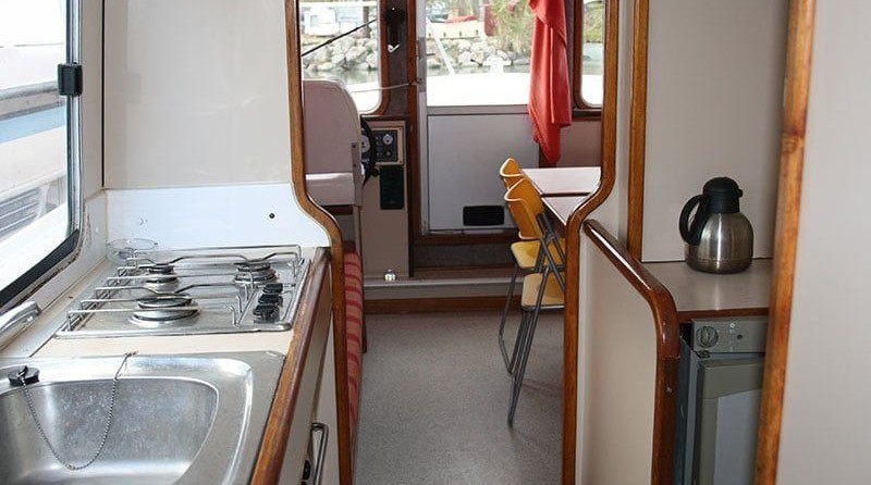 Jeanneau Eau Claire 930