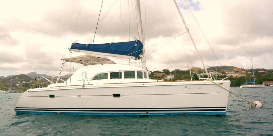 Lagoon 380